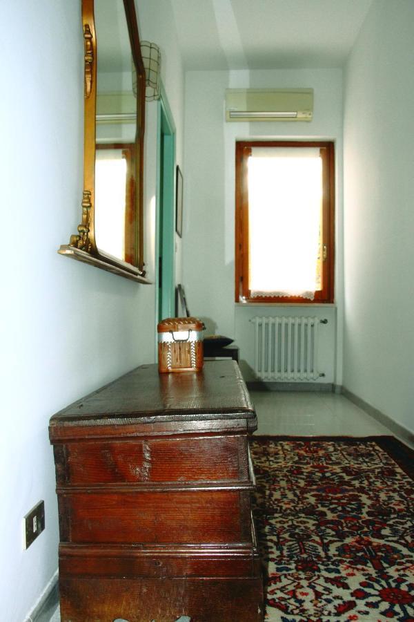 Ari B&B Монтесильвано Экстерьер фото